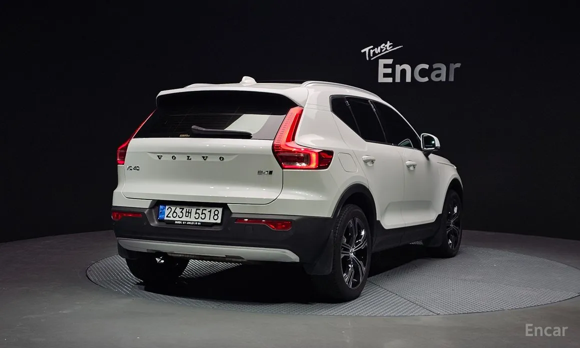 2018 Volvo XC40