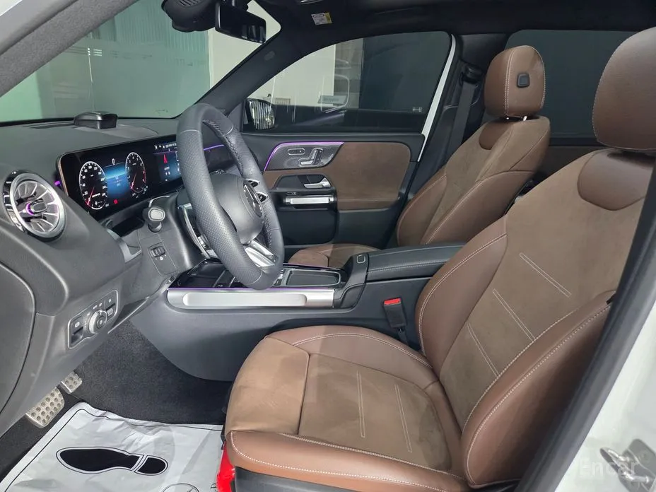 Mercedes-Benz GLB-Class 2020 AMG GLB35 4MATIC