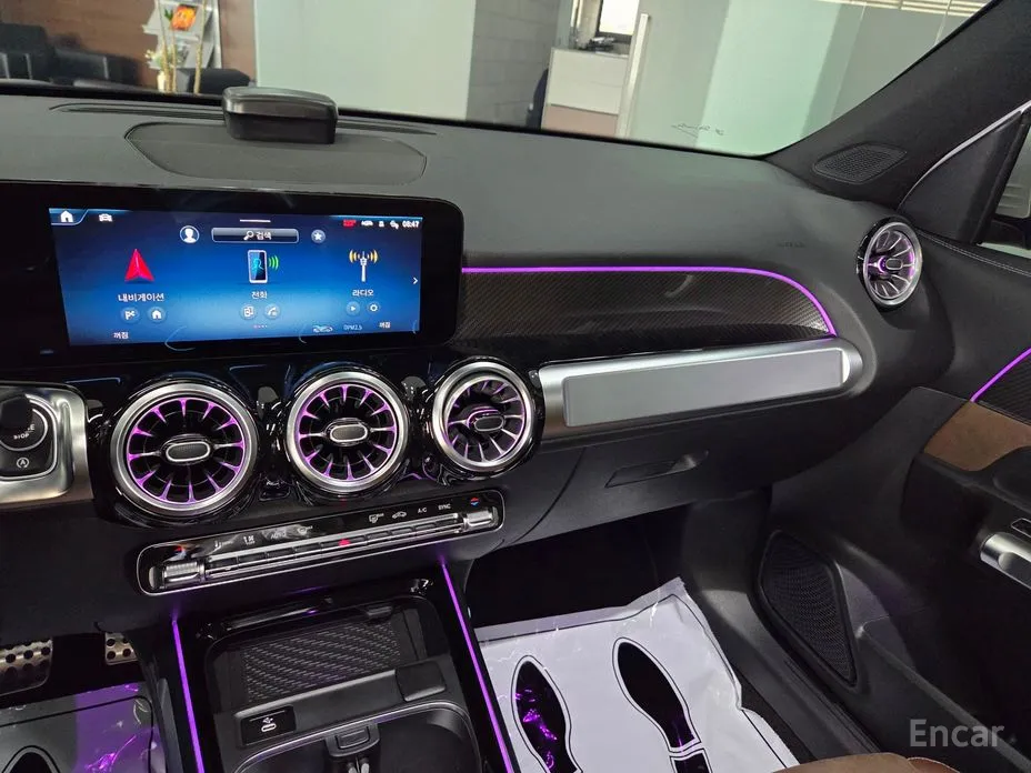 Mercedes-Benz GLB-Class 2020 AMG GLB35 4MATIC