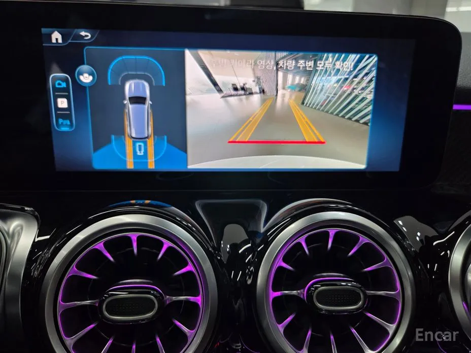 Mercedes-Benz GLB-Class 2020 AMG GLB35 4MATIC