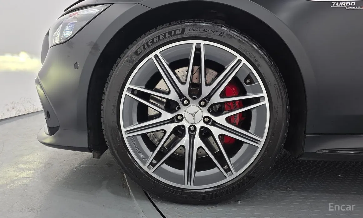 Mercedes-Benz AMG GT 2014 4Door 43 4MATIC+