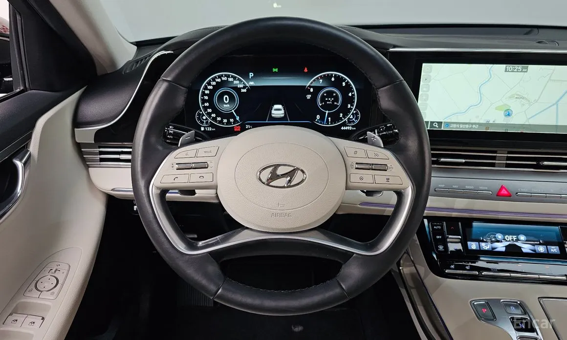 Фото 13 - Hyundai Grandeur