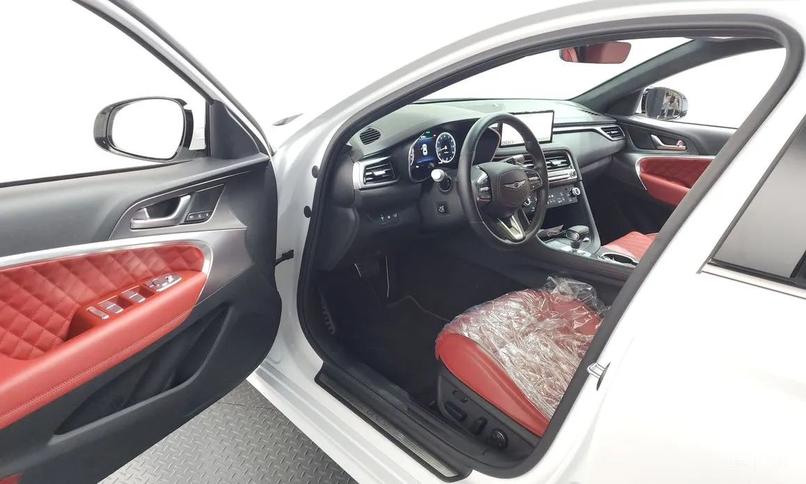 Genesis G70 2020 Gasoline 3.3T 2WD