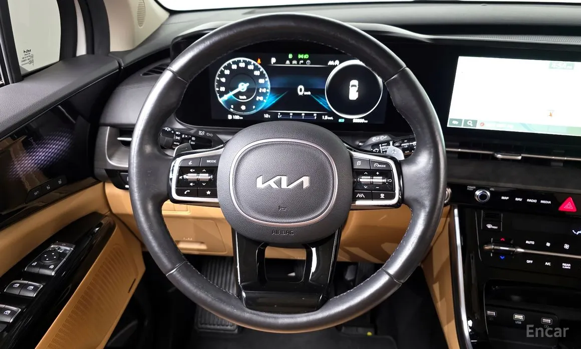 Фото 12 - Kia Carnival