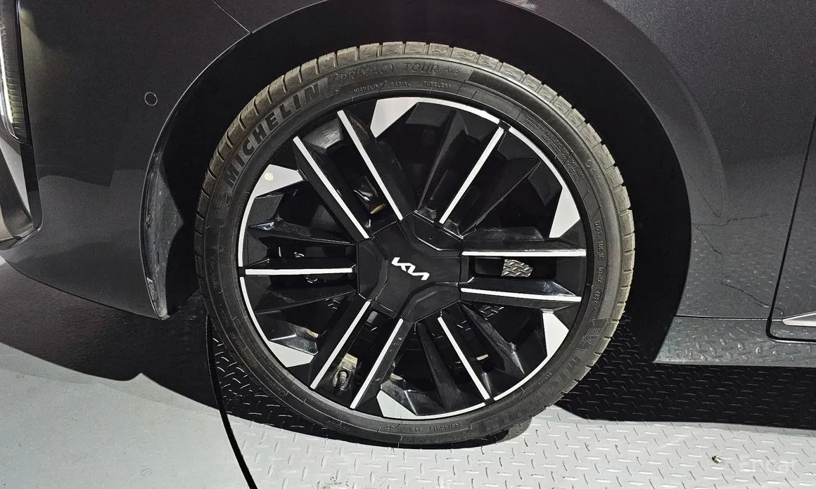 Kia K8 2024 Signature