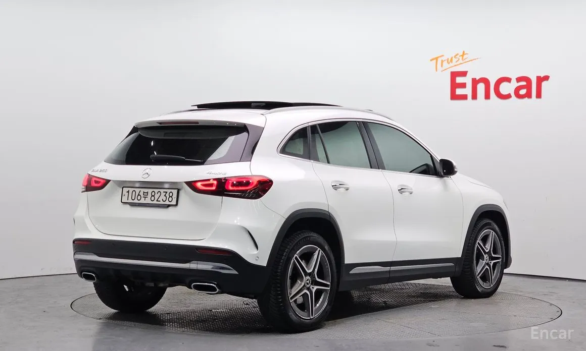 Mercedes-Benz GLA-Class 2020 GLA250 4MATIC