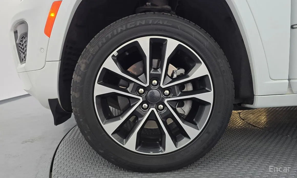 Jeep Cherokee 2021 L 3.6 Overland