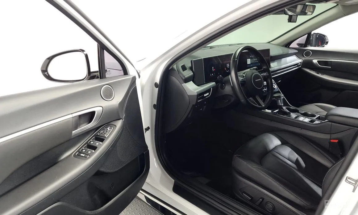 Hyundai Sonata 2023 2.0 LPG(Rent)
