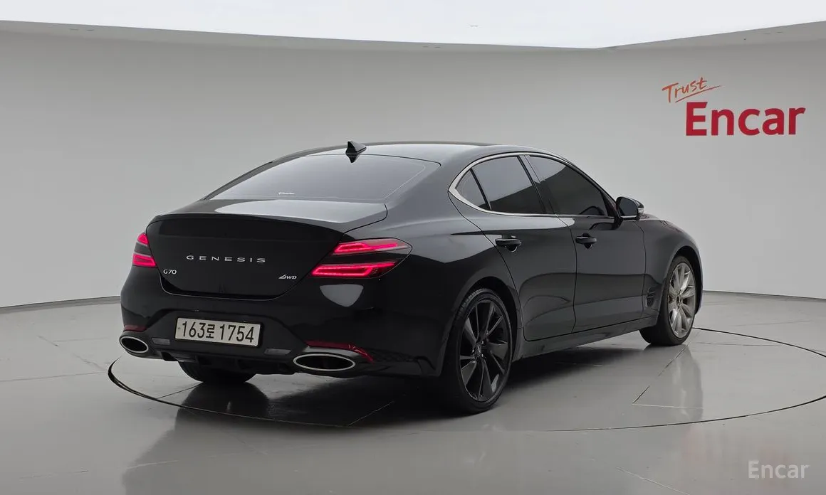 Genesis G70 2020 Gasoline 2.0T 4WD