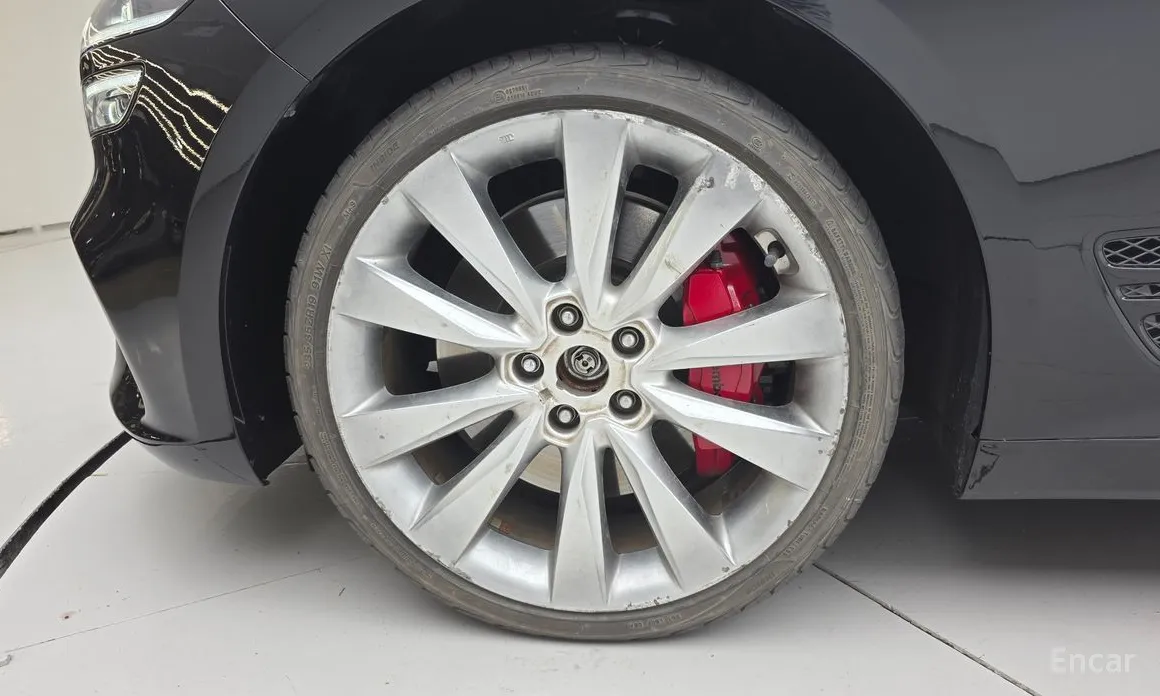 Genesis G70 2020 Gasoline 2.0T 4WD