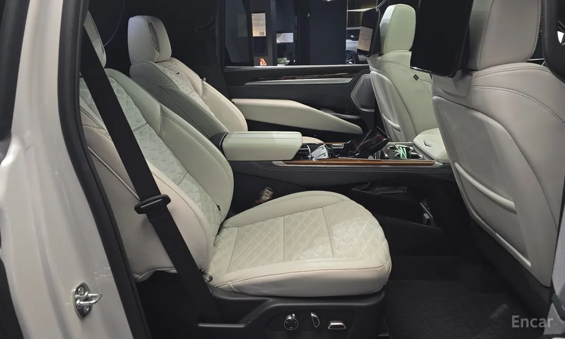 Cadillac Escalade 2021 6.2 ESV