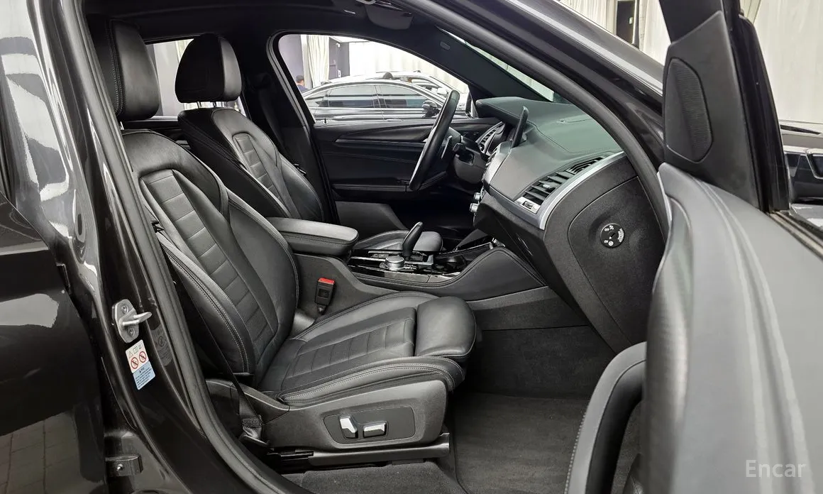 BMW X4 2018 xDrive20i M Sports X Onlile Exclusive Edition