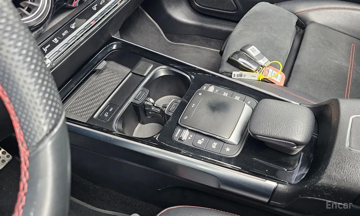 Mercedes-Benz GLB-Class 2020 GLB250 4MATIC