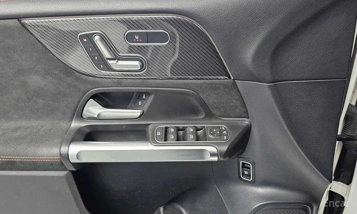 Mercedes-Benz GLB-Class 2020 GLB250 4MATIC