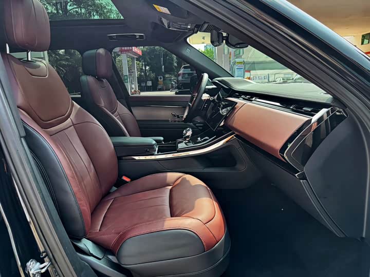 Zdjęcie 6 - Land Rover Range Rover Sport