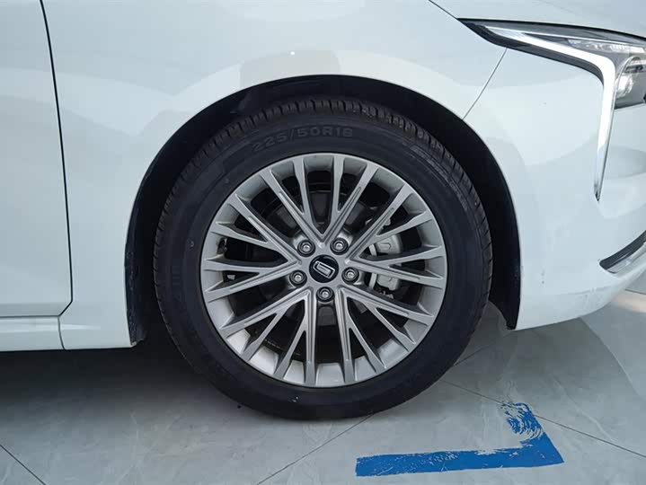 Bestune B70 2025 2025款 龙耀版 1.5T 质享型