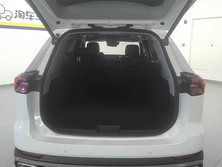 2025 Chery Tiggo 8 Pro