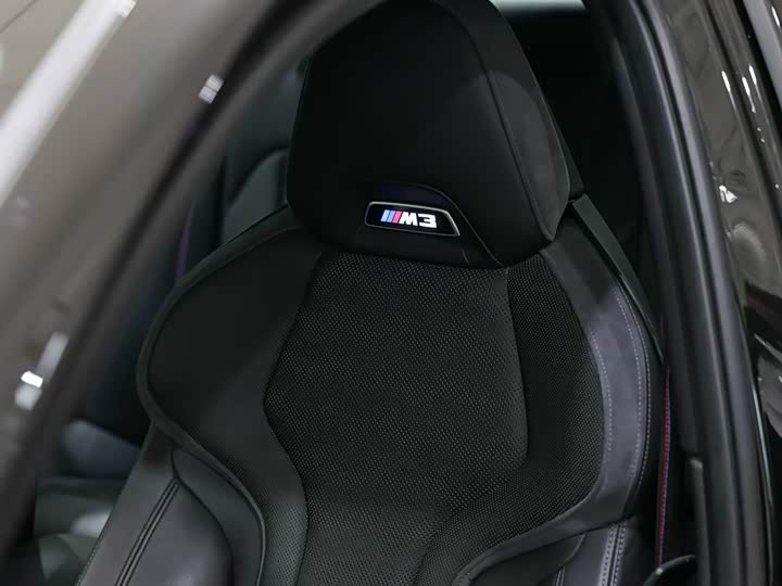 BMW M3 2021 2021款 M3四门轿车 雷霆版