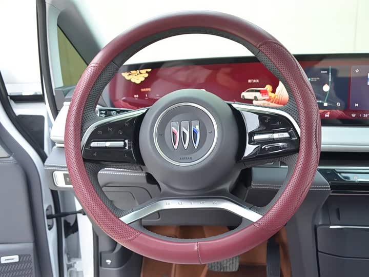 Zdjęcie 9 - Buick GL8 ES