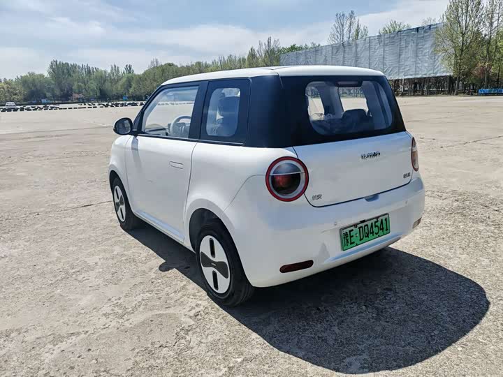 Changan Qiyuan (Nevo) Lumin 2026 2026款 宝藏版 205km 酷爱米 宁德