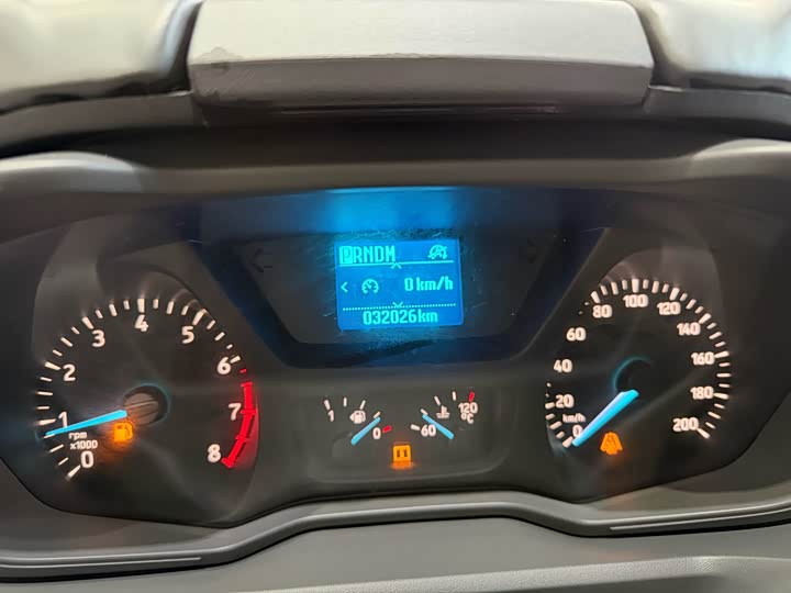 Ford Tourneo 2023 2023款 2.0T 自动致尊版