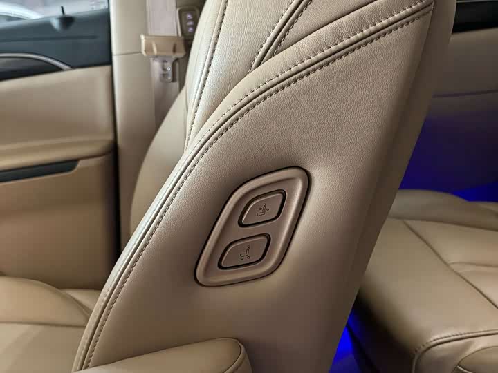 Buick GL8 ES 2021 2021款 ES陆尊 653T 尊享型