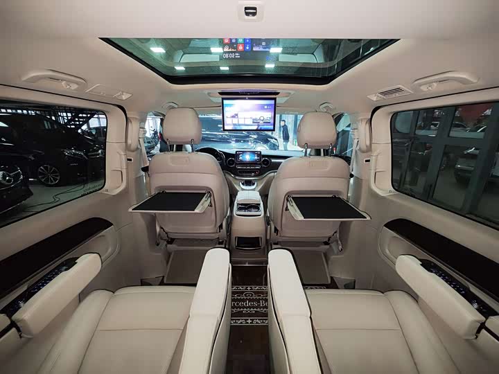 Mercedes-Benz V-Class 2021 2021款 V 260 领航版