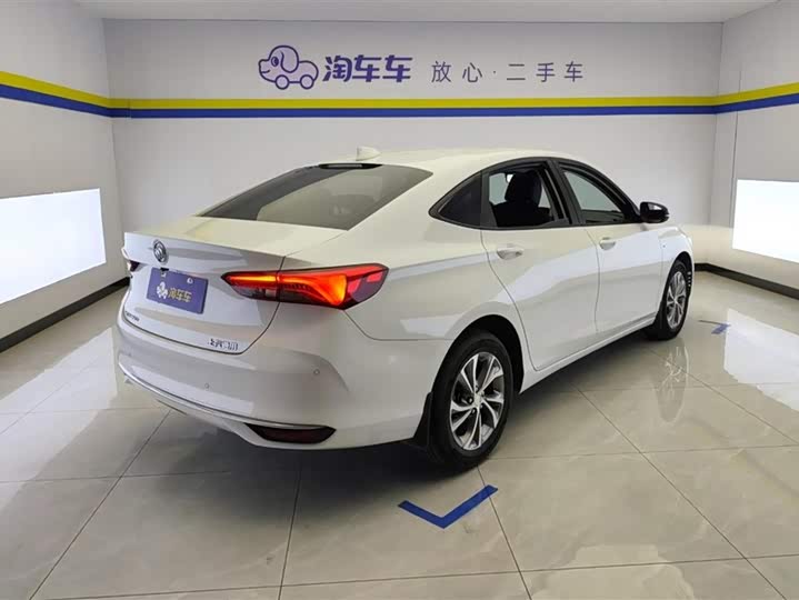 Фото 3 - Buick Verano