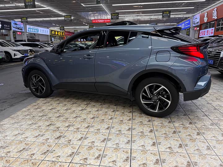 2023 Toyota C-HR