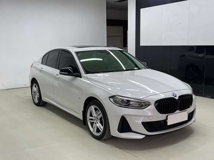 BMW 1 Series 2023 2023款 120i M运动曜夜版