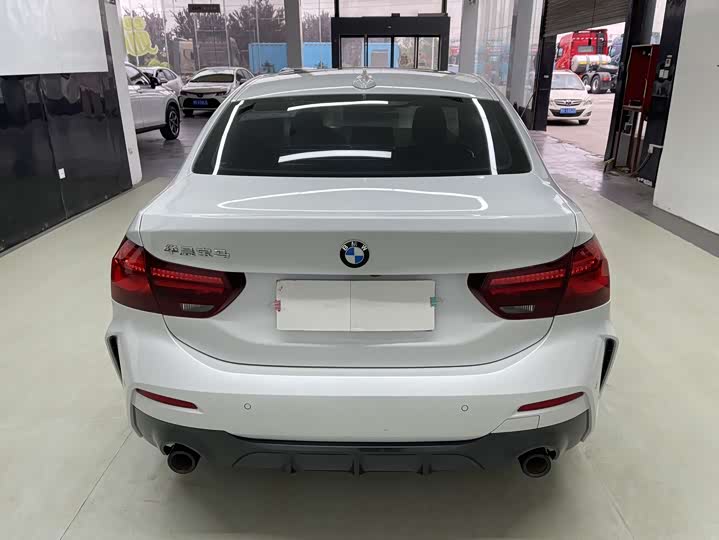BMW 1 Series 2023 2023款 120i M运动曜夜版