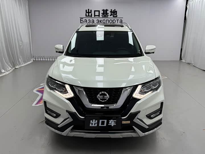 Фото 2 - Nissan X-Trail