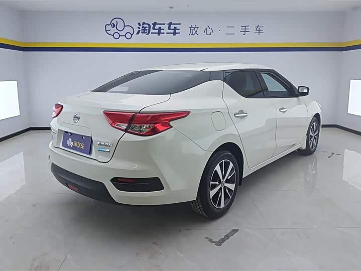 Nissan Lannia 2021 2021款 1.6L CVT炫酷版