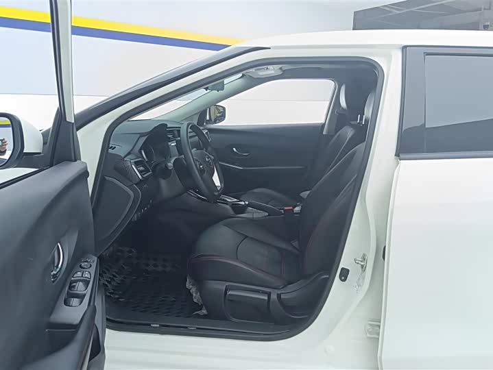 Nissan Lannia 2021 2021款 1.6L CVT炫酷版