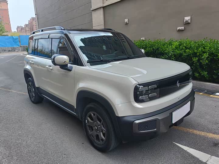 Baojun Yep Plus 2025 2025款 智尊版 5座