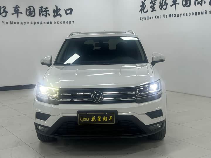 Фото 2 - Volkswagen Tharu