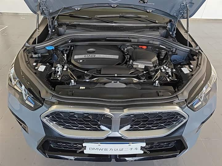 BMW X2 2025 2025款 sDrive25i M运动套装