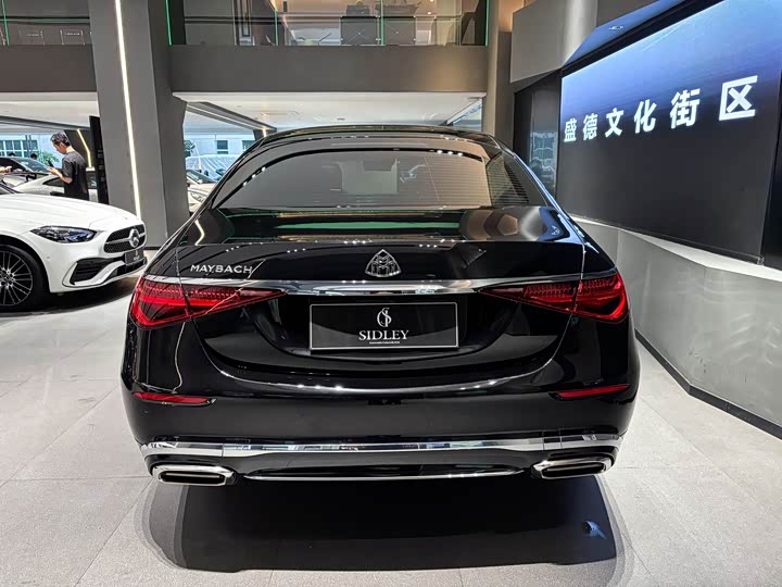 Фото 5 - Mercedes-Benz Maybach S-Class