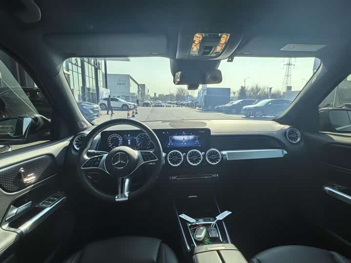 Mercedes-Benz GLB-Class 2024 2024款 GLB 220 动感型