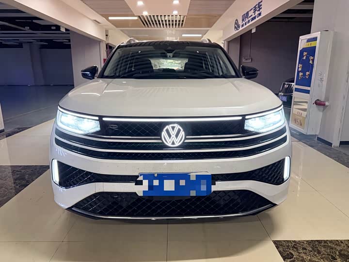 Volkswagen Tavendor 2023 2023款 380TSI 四驱R-Line巡游版