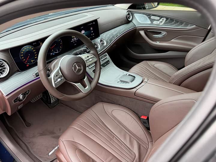 Zdjęcie 4 - Mercedes-Benz CLS-Class