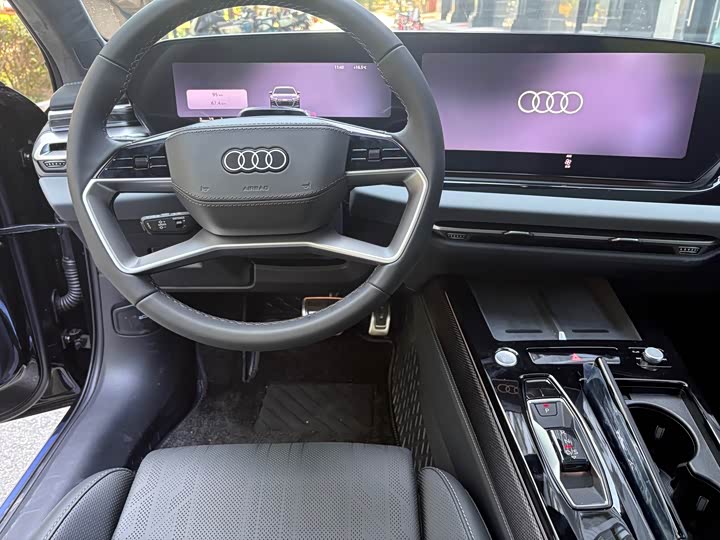Photo 4 - Audi A6L