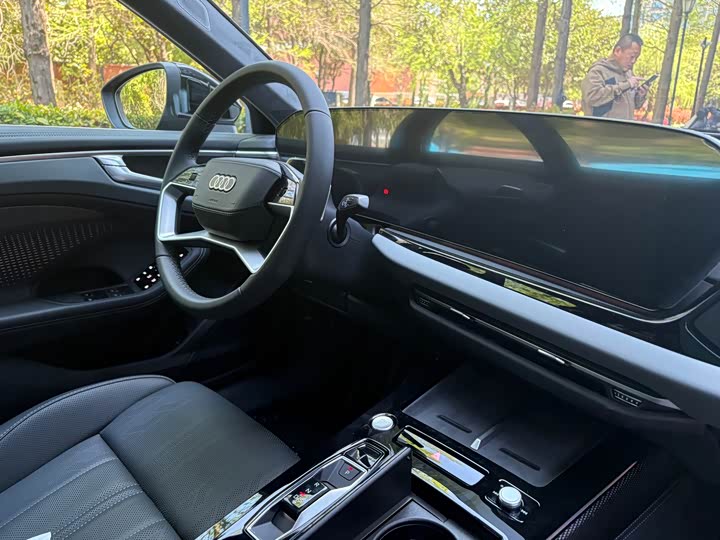Photo 6 - Audi A6L