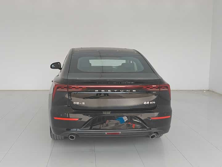 Bestune B70 2023 2023款 第三代 1.5T 自动悦享型70周年纪念版