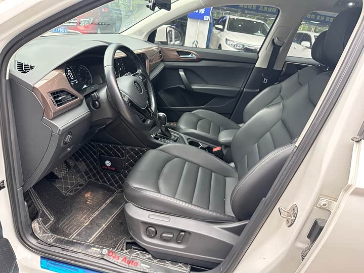 Volkswagen Tharu 2021 2021款 280TSI 两驱豪华版PLUS
