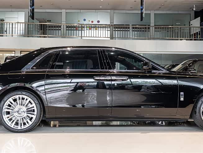 Zdjęcie 4 - Rolls-Royce Ghost
