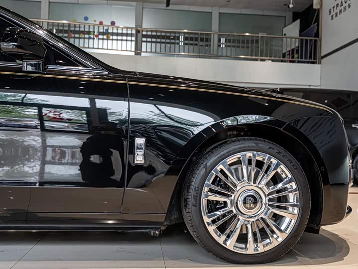 Zdjęcie 5 - Rolls-Royce Ghost