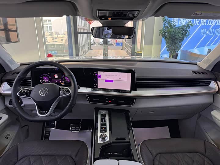 Volkswagen Tavendor 2024 2024款 380TSI 四驱R-Line巡游版