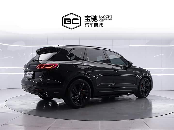 Volkswagen Touareg 2022 2022款 3.0TSI 锐享版 曜黑运动套装