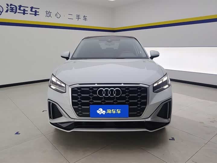 Фото 2 - Audi Q2L